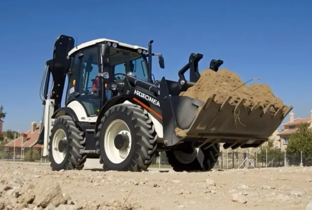 Наши работы: Hidromek 102S — Аренда строительной техники с водителем